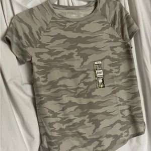 Athletics Works SZ-XL(14-16)- Gender Neutral Camouflage Teen Design-Grey Colors